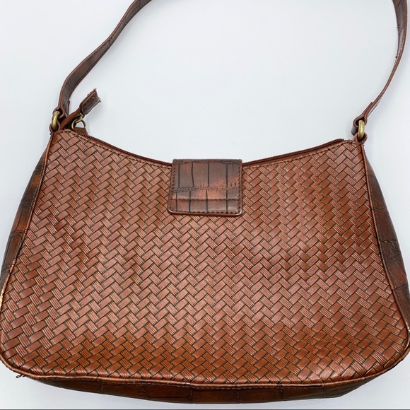 🍄3 for$25 Coldwater Creek Woven Baguette Handbag - Picture 2 of 6